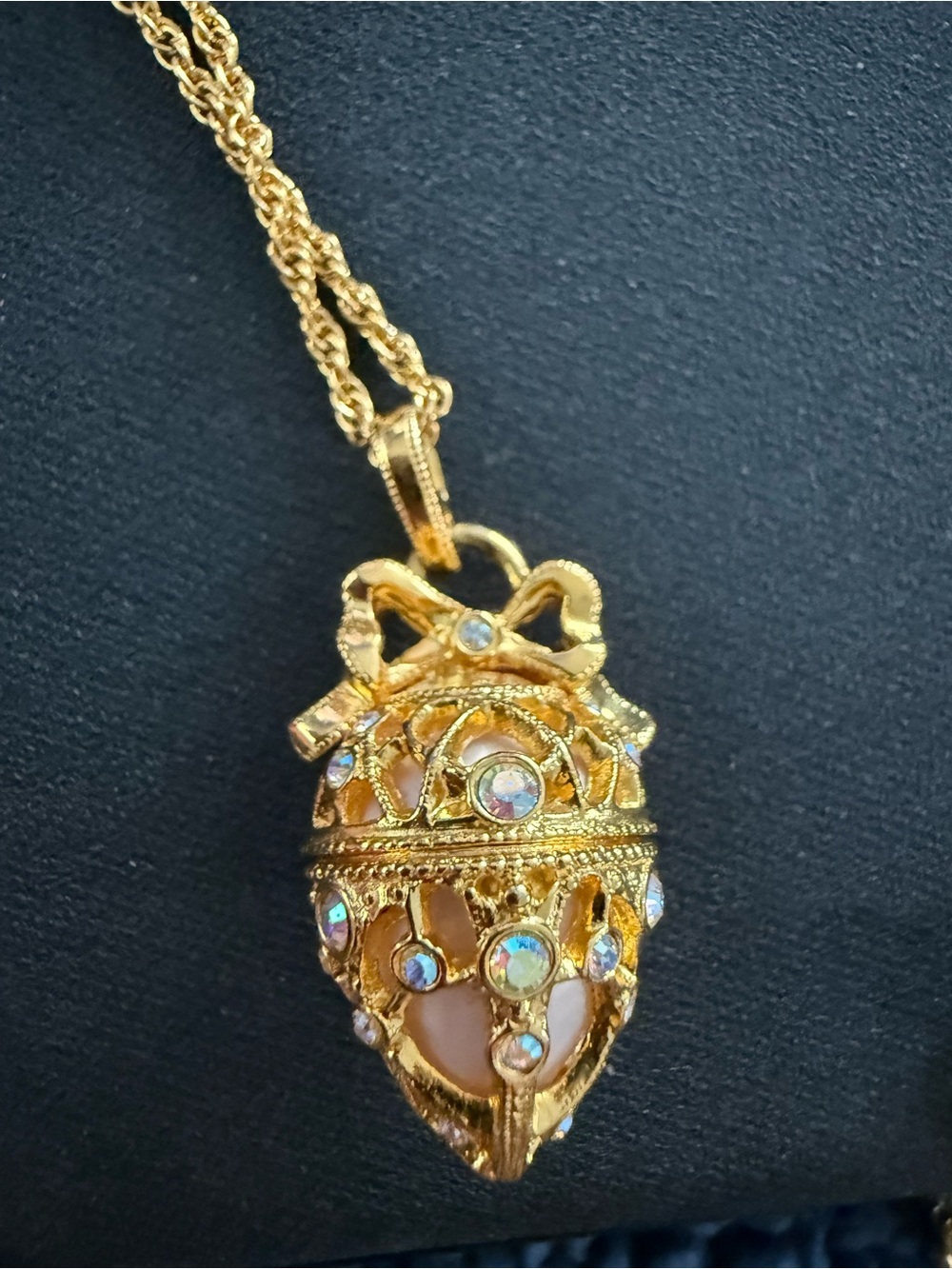Joan Rivers Faberge Egg Secret Of The Scroll Crystals Locket Necklace 30" Chain